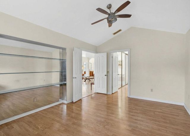 2347 Saratoga Bay Drive, West Palm Beach, FL 33409