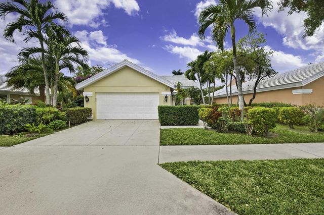2347 Saratoga Bay Drive, West Palm Beach, FL 33409