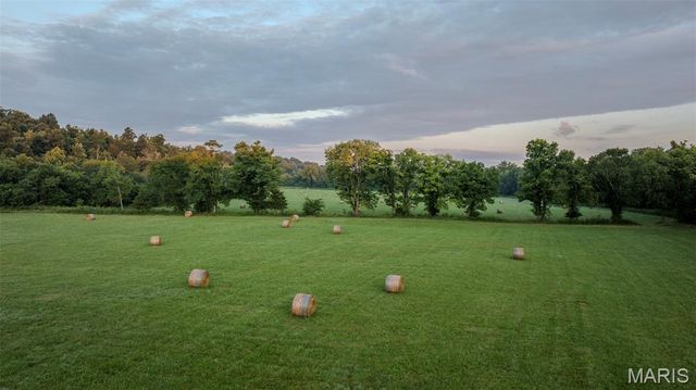 1100 SSR Z, Fredericktown, MO 63645