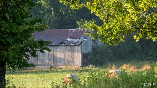 1100 SSR Z, Fredericktown, MO 63645