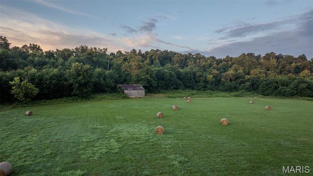 1100 SSR Z, Fredericktown, MO 63645
