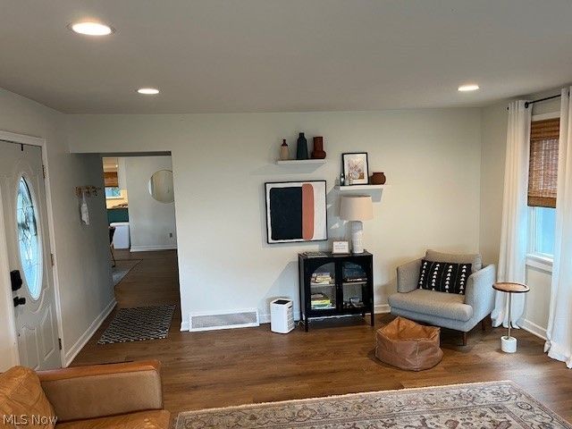1312 S Park Avenue NW, Canton, OH 44708