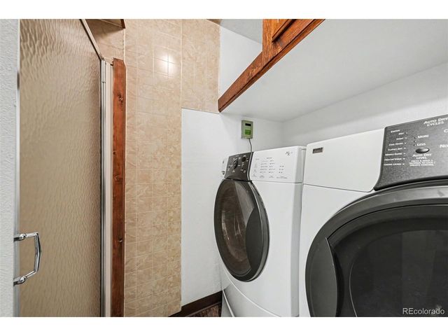 2138 Daley Dr, Longmont, CO 80501