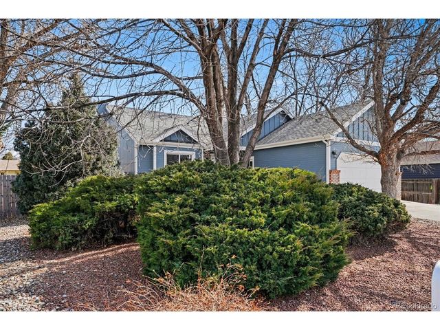 2138 Daley Dr, Longmont, CO 80501