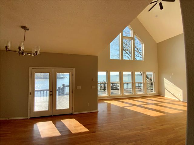 231 North Point Rd, Trinity, TX 75862