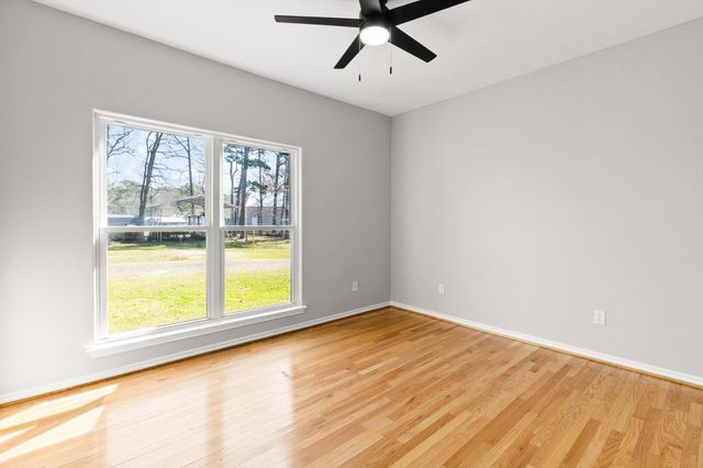 231 North Point Rd, Trinity, TX 75862