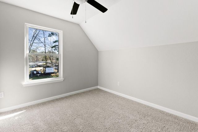 231 North Point Rd, Trinity, TX 75862