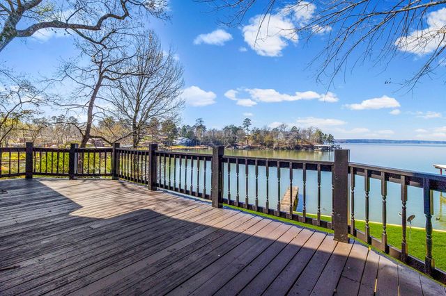 231 North Point Rd, Trinity, TX 75862