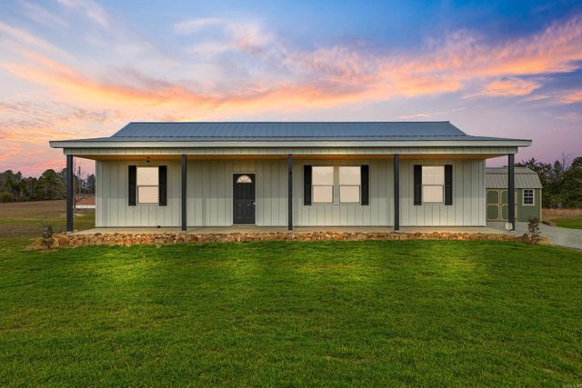 140 Waterfall Road W, Heber Springs, AR 72543