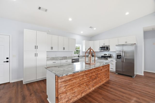 140 Waterfall Road W, Heber Springs, AR 72543