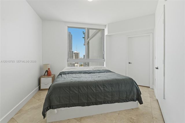 350 S Miami Ave 3307, Miami, FL 33130