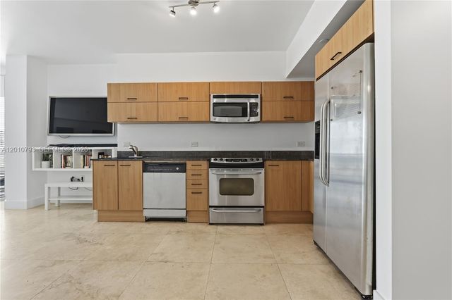 350 S Miami Ave 3307, Miami, FL 33130