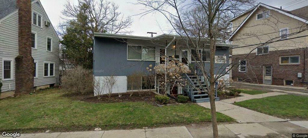 845 Brookwood Place, Ann Arbor, MI 48104