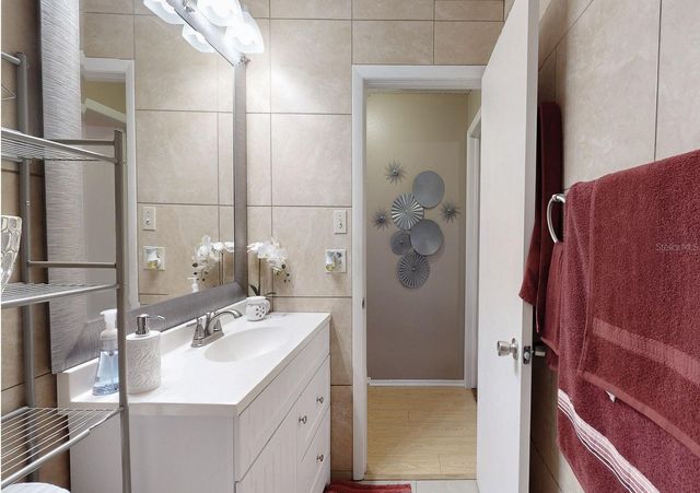 5763 55TH TERRACE N, Kenneth City, FL 33709