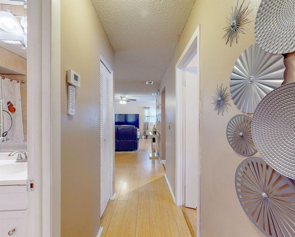 5763 55TH TERRACE N, Kenneth City, FL 33709