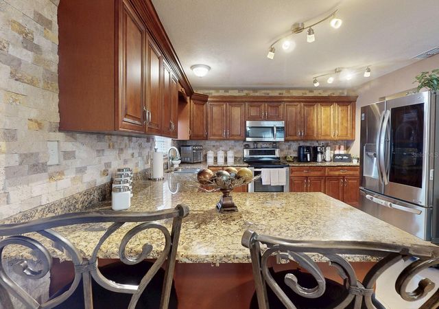 5763 55TH TERRACE N, Kenneth City, FL 33709