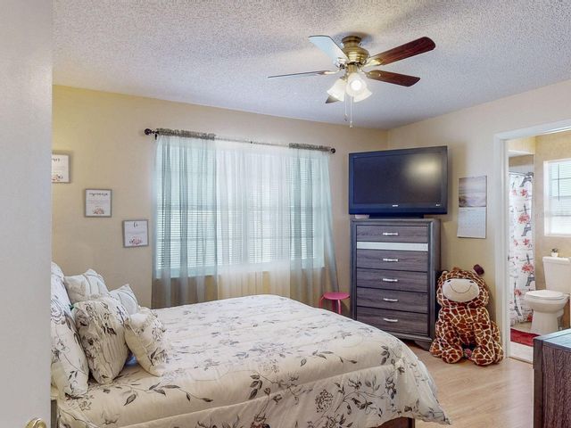 5763 55TH TERRACE N, Kenneth City, FL 33709