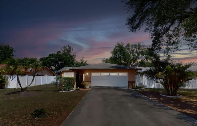 5763 55TH TERRACE N, Kenneth City, FL 33709