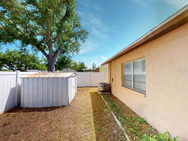 5763 55TH TERRACE N, Kenneth City, FL 33709
