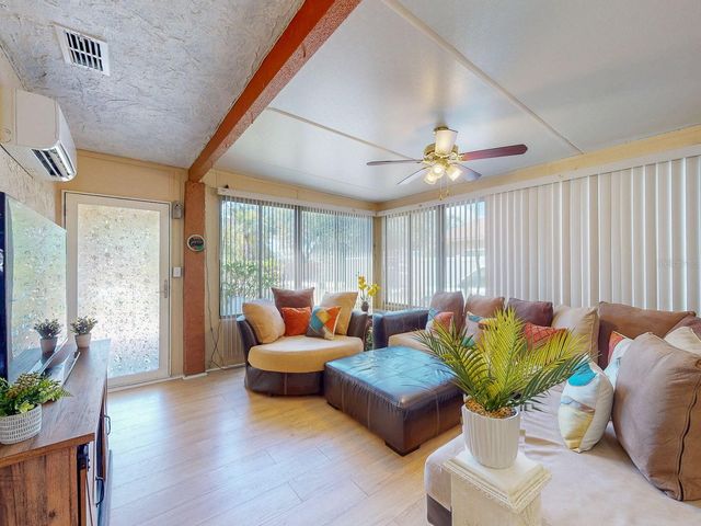 5763 55TH TERRACE N, Kenneth City, FL 33709