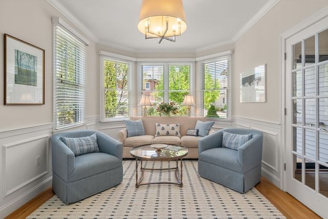 65 S Cottage Rd 119, Belmont, MA 02478