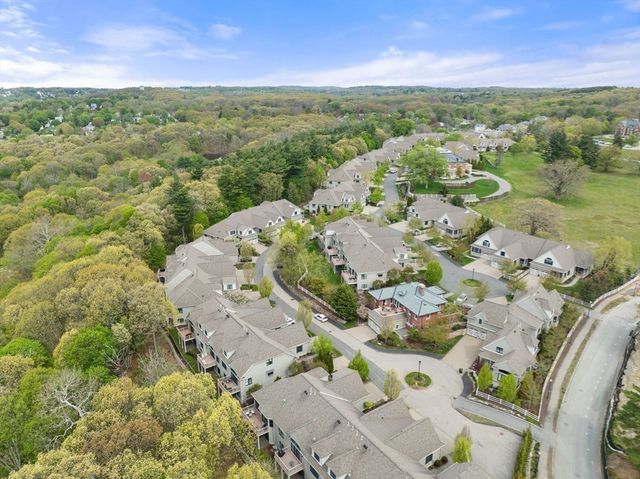 65 S Cottage Rd 119, Belmont, MA 02478