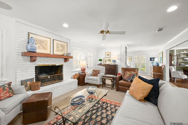 9325 Blueridge Dr, Baton Rouge, LA 70809