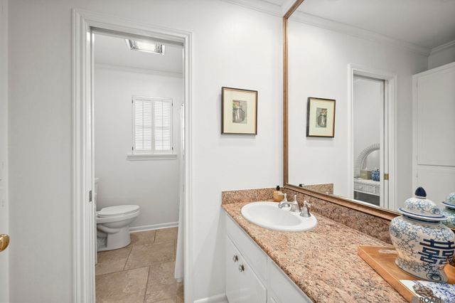 9325 Blueridge Dr, Baton Rouge, LA 70809