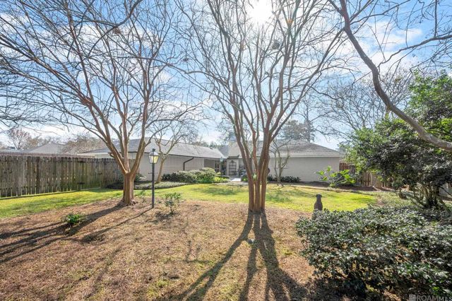 9325 Blueridge Dr, Baton Rouge, LA 70809