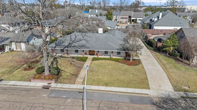 9325 Blueridge Dr, Baton Rouge, LA 70809