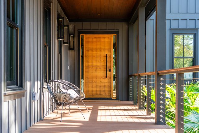 641 Coral Street, Mount Pleasant, SC 29464