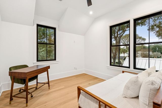 641 Coral Street, Mount Pleasant, SC 29464