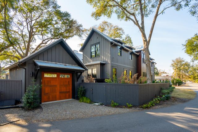 641 Coral Street, Mount Pleasant, SC 29464