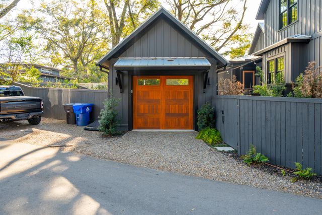 641 Coral Street, Mount Pleasant, SC 29464