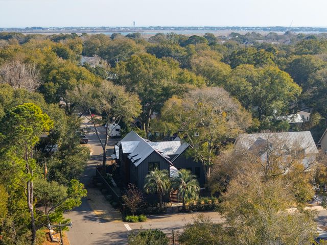 641 Coral Street, Mount Pleasant, SC 29464