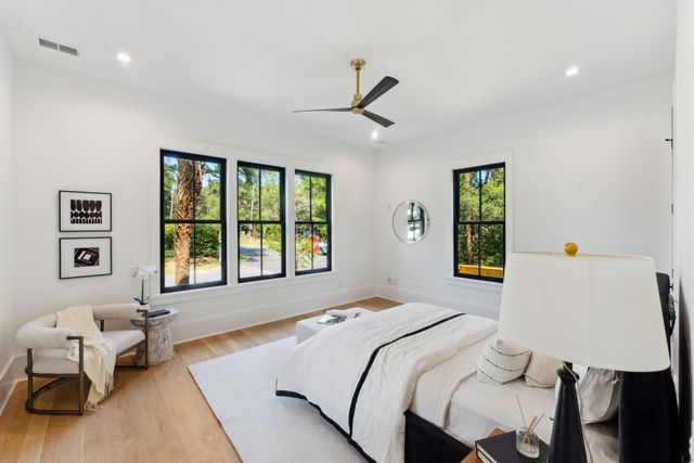 641 Coral Street, Mount Pleasant, SC 29464