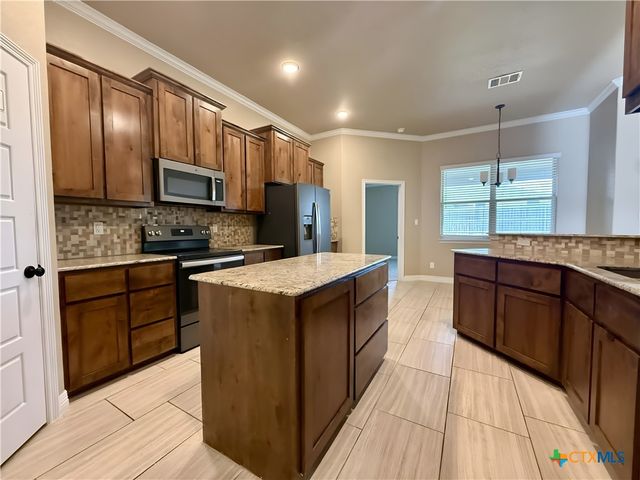 8500 Platinum Drive, Killeen, TX 76542