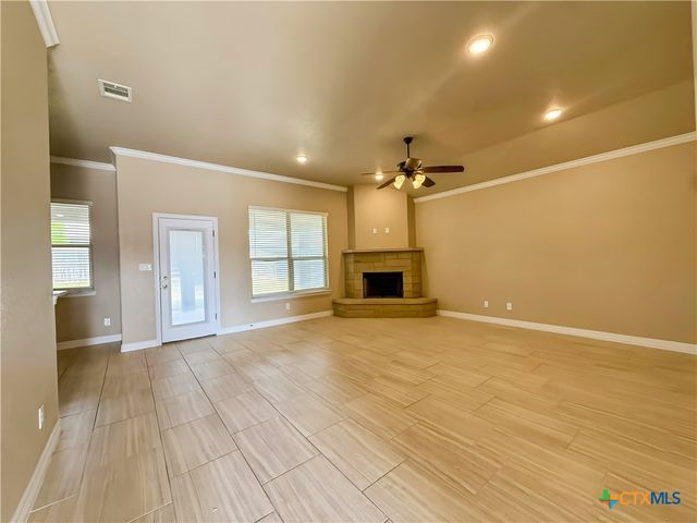 8500 Platinum Drive, Killeen, TX 76542