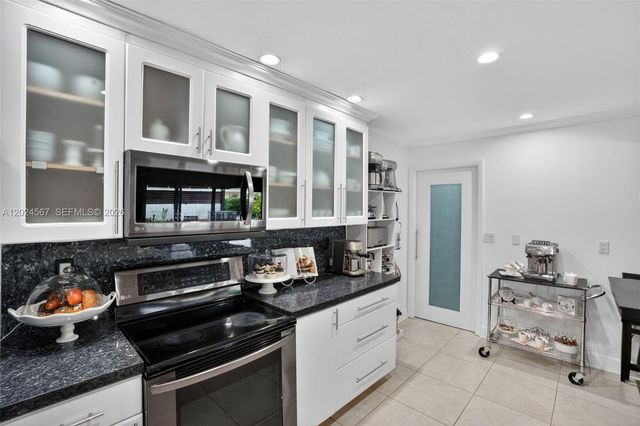 13463 SW 66th Terrace, Miami, FL 33183