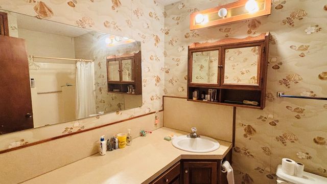 318 S Loma Vista Dr, Kerrville, TX 78028