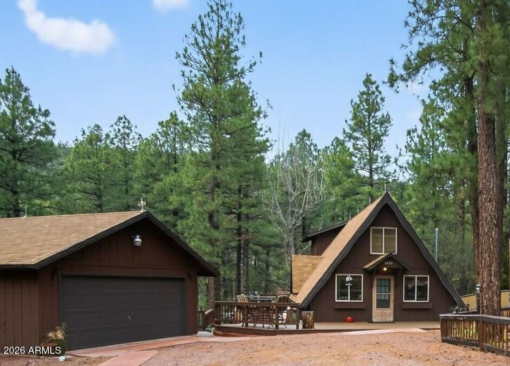 Image 1 of property listing at 8884 W TONTO RIM Drive, Pine, AZ 85544