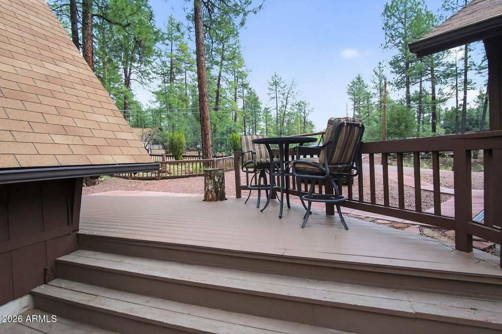 Image 10 of property listing at 8884 W TONTO RIM Drive, Pine, AZ 85544