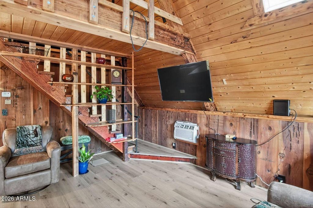 Image 25 of property listing at 8884 W TONTO RIM Drive, Pine, AZ 85544