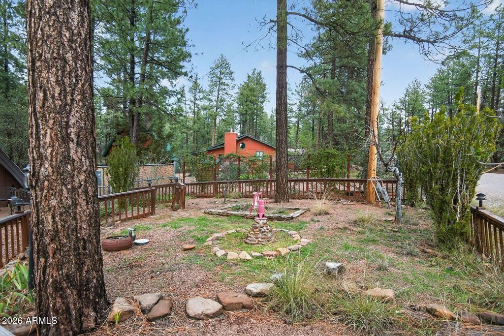 Image 8 of property listing at 8884 W TONTO RIM Drive, Pine, AZ 85544