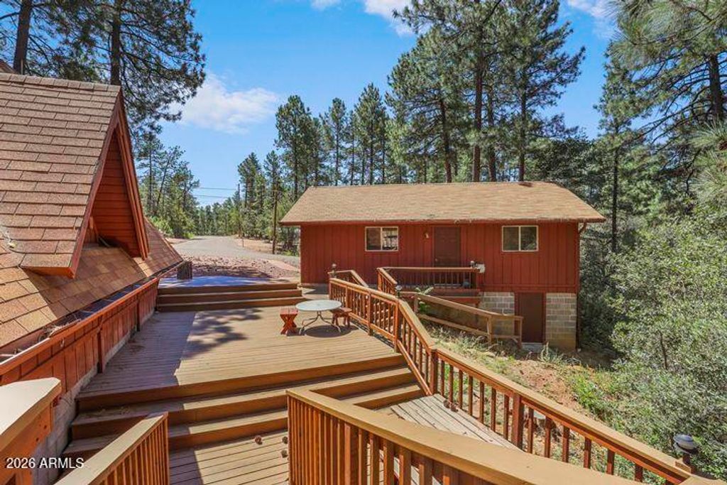 Image 9 of property listing at 8884 W TONTO RIM Drive, Pine, AZ 85544