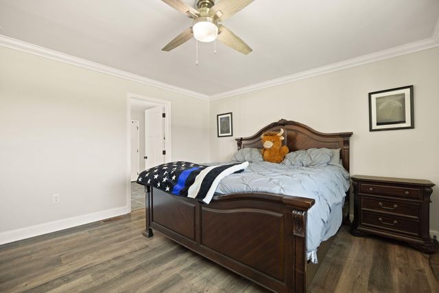 219 Brook Drive, Jeffersonville, KY 40337