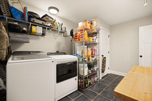 219 Brook Drive, Jeffersonville, KY 40337