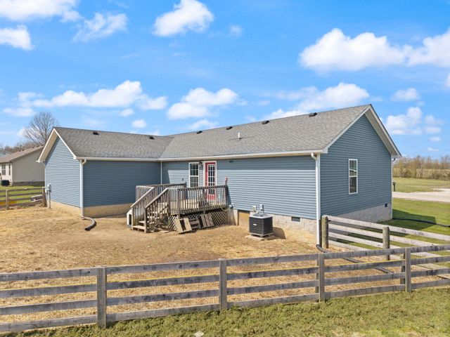 219 Brook Drive, Jeffersonville, KY 40337