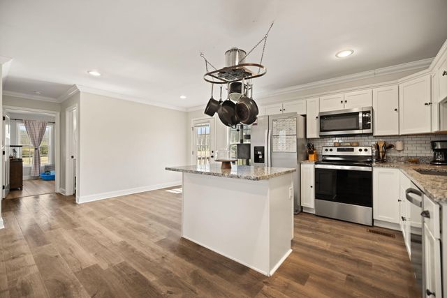 219 Brook Drive, Jeffersonville, KY 40337