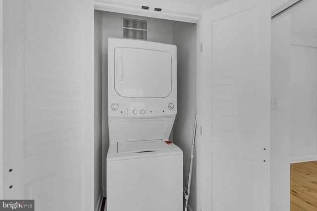 138 DELTA DR, Deltaville, VA 23043